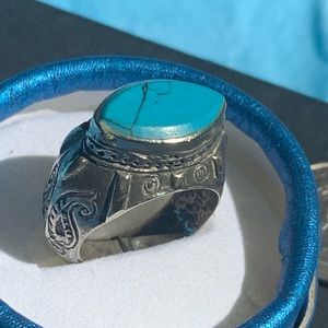 Turquoise handmade Sterling silver vintage Ring